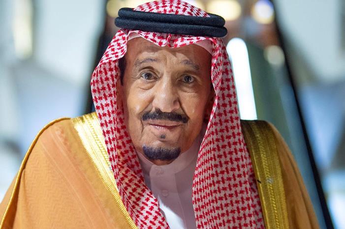 بن سلمان يعفي محافظ البنك المركزي السعودي من منصبه