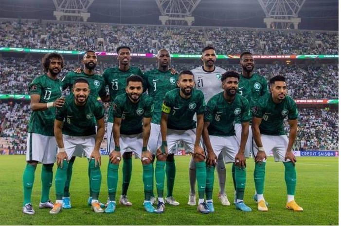 المنتخب السعودي يواجه فنزويلا وبوليفيا ودياً في جدة.. رسمياً