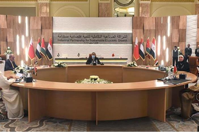 انطلاق الاجتماع الثالث للجنة العليا للشراكة الصناعية التكاملية لتنمية اقتصادية مستدامة في عمان الأحد