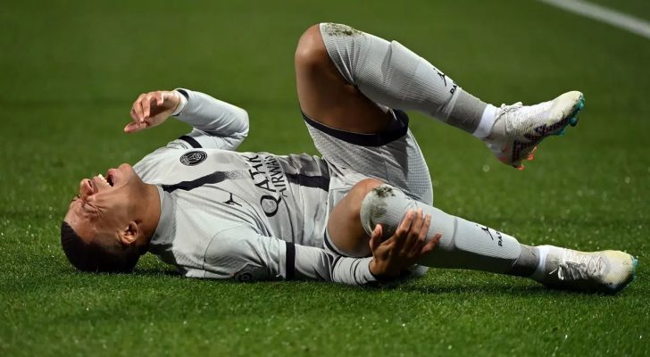 ترقب وقلق في باريس بسبب إصابة مبابي وراموس