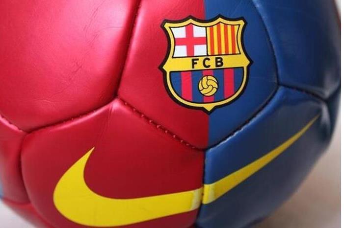 رسميا.. برشلونة يكمل صفقة الـ18 ثانية بعد 17 يوما!