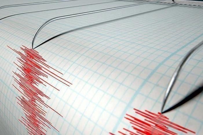 زلزال بقوة 5.8 درجة يضرب إندونيسيا