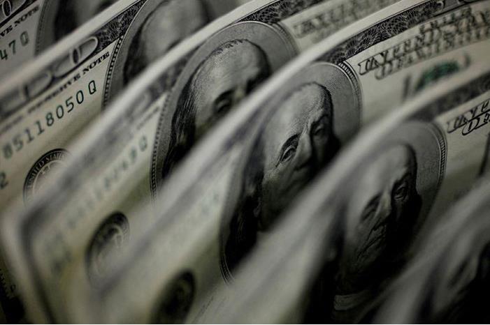صعود الدولار وتوقعات استمرار رفع الفائدة الأمريكية تحرك سوق العملات