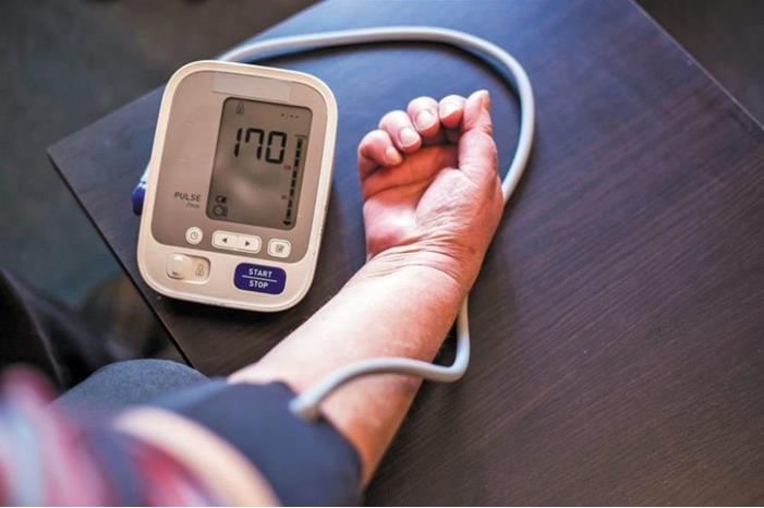 طريقة بسيطة للسيطرة على ضغط الدم المرتفع
