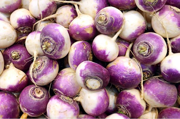 فوائد صحية لا تخطر على البال عند تناول اللفت