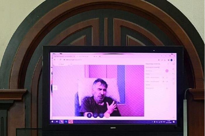 كييف تدعو تبيليسي إلى تسليمها الرئيس الجورجي السابق ساكاشفيلي