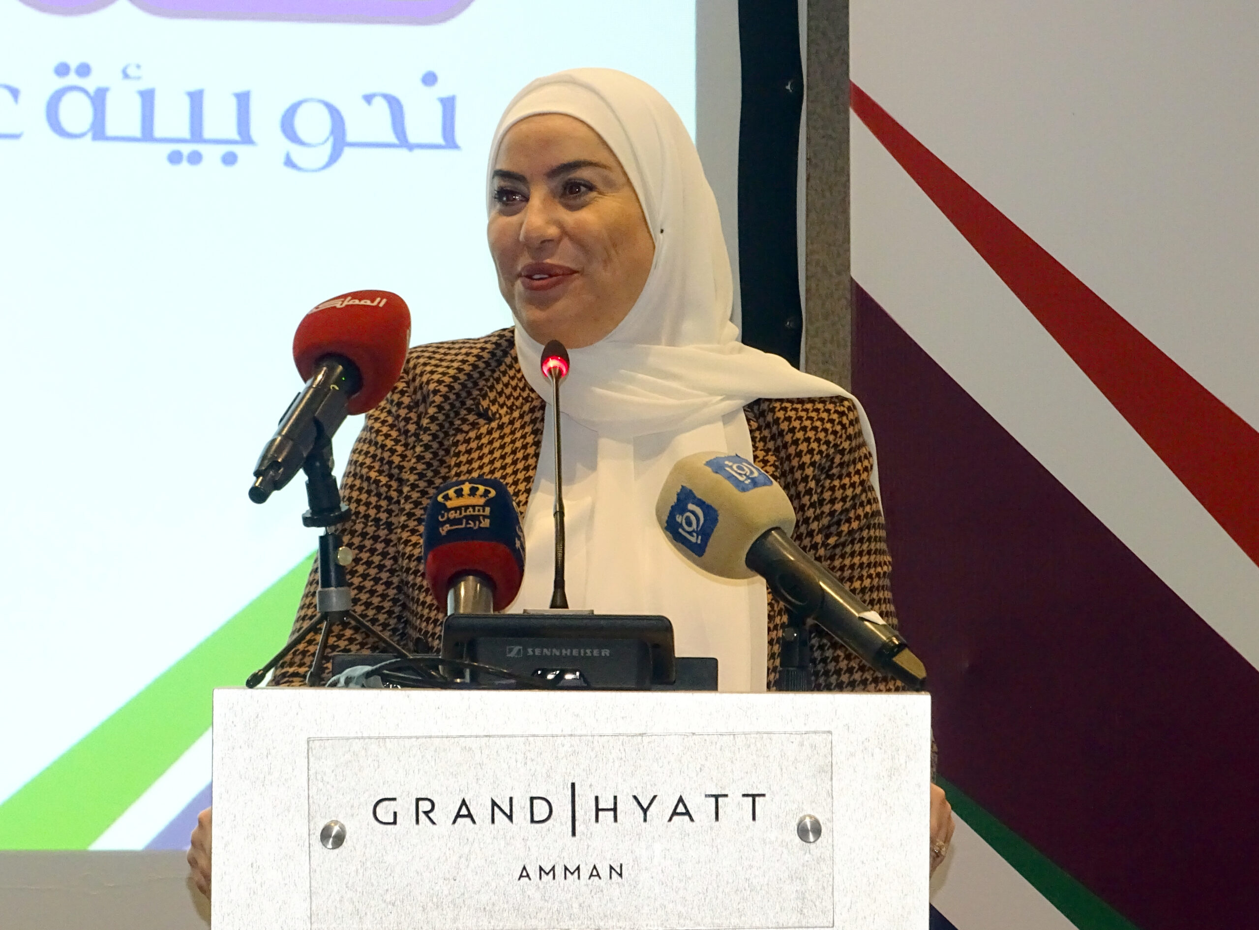 صورة حول : بني مصطفى تؤكد أهمية حصول المرأة على حقوقها الاقتصادية والاجتماعية بني مصطفى تؤكد أهمية حصول المرأة على حقوقها الاقتصادية والاجتماعية