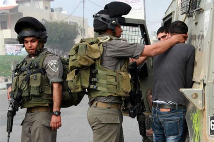 الاحتلال يعتقل شقيقين من طولكرم