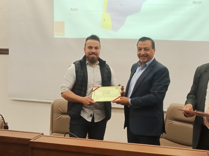 أكاديمية أورنج تعقد لقاء للتدريب والتوظيف بكلية الحصن