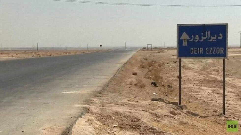 سورية: 5 قتلى وأكثر من 40 إصابة بانفجار لغم بشاحنة بريف دير الزور