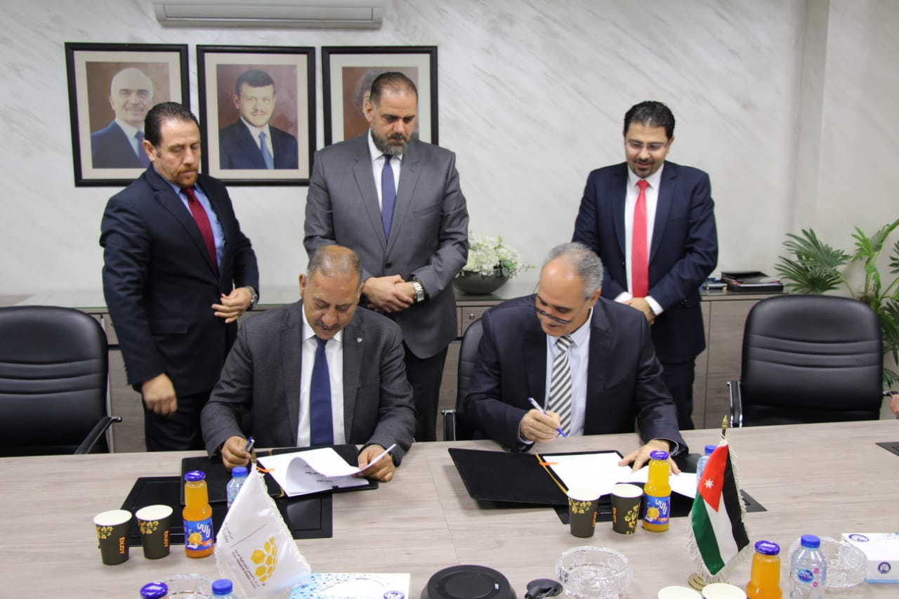 اتفاقية لإقامة محطة تحويل لتزويد موقع مدينة "الزرقاء الصناعية" بالطاقة الكهربائية