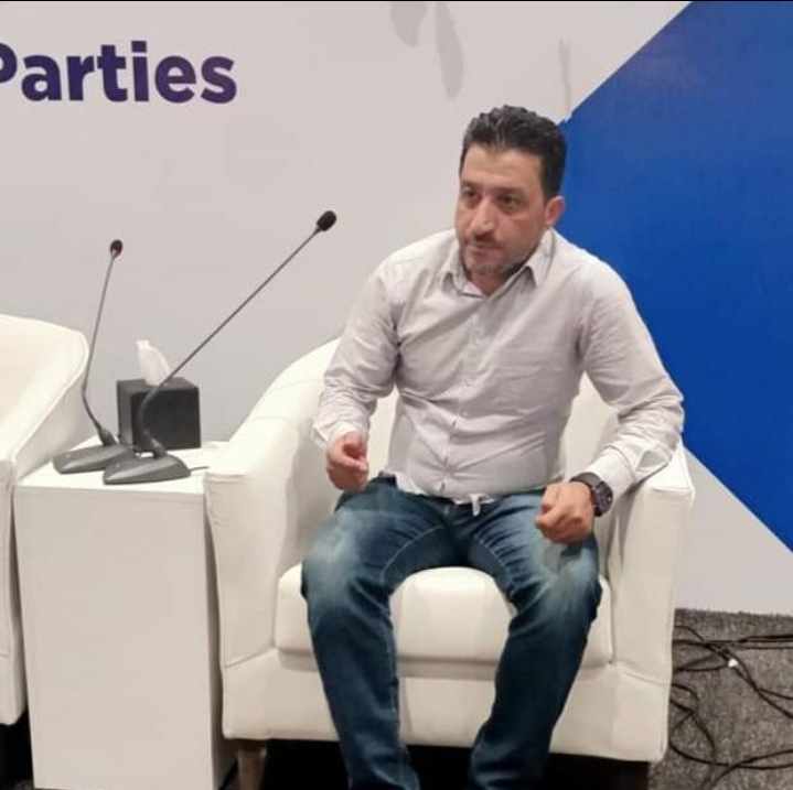 كيف يؤتمن من يخون بلاده ؟ ‏<br>سؤال برسم الإجابة