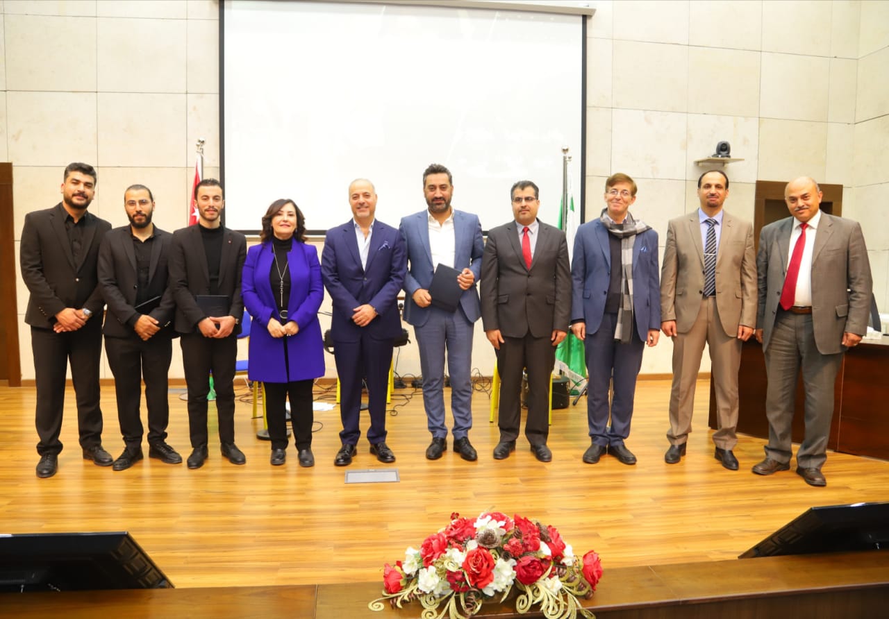 جامعة البترا تستقبل يوم العربية بـقصائد مُغَنّاة