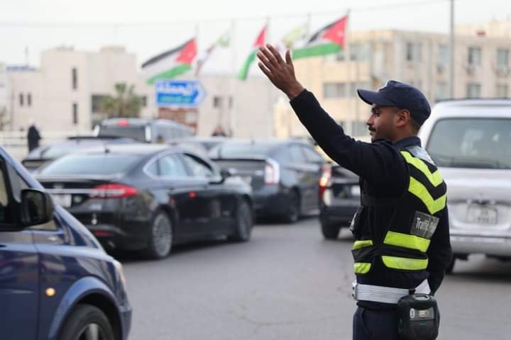 بالصور.. نشامى الأمن العام وقت الغروب أول ايام الشهر الفضيل بالصور.. نشامى الأمن العام وقت الغروب أول ايام الشهر الفضيل