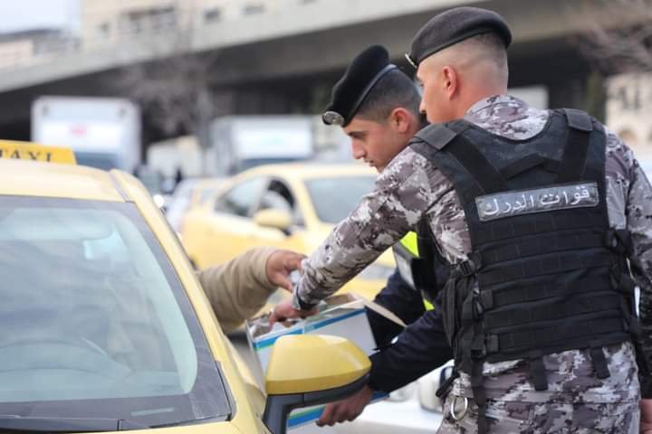 بالصور.. نشامى الأمن العام وقت الغروب أول ايام الشهر الفضيل بالصور.. نشامى الأمن العام وقت الغروب أول ايام الشهر الفضيل