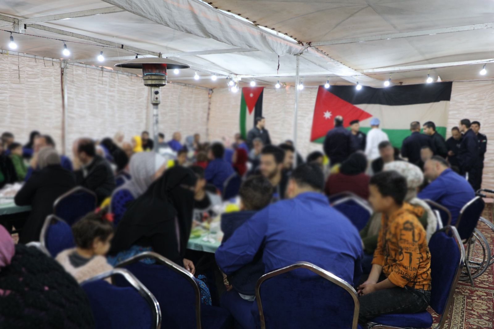 بالصور .. إفطارات رمضانية للنزلاء وذويهم على موائد مراكز الإصلاح والتأهيل
