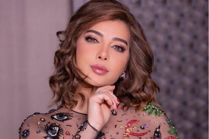 أصالة تثير الجدل بأحدث ظهور حول حقيقة حملها - صورة