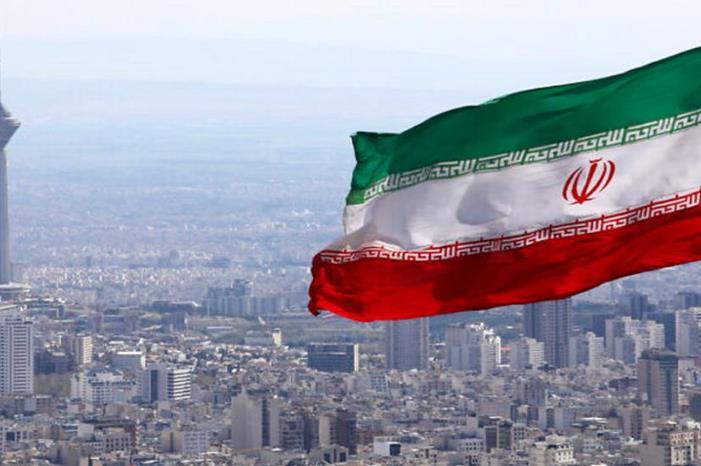إيران.. اعتقال أكثر من 100 متورط في حالات التسميم بين الطلبة