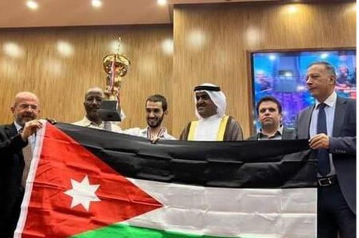 الخطيب بطلا للعرب في الشطرنج