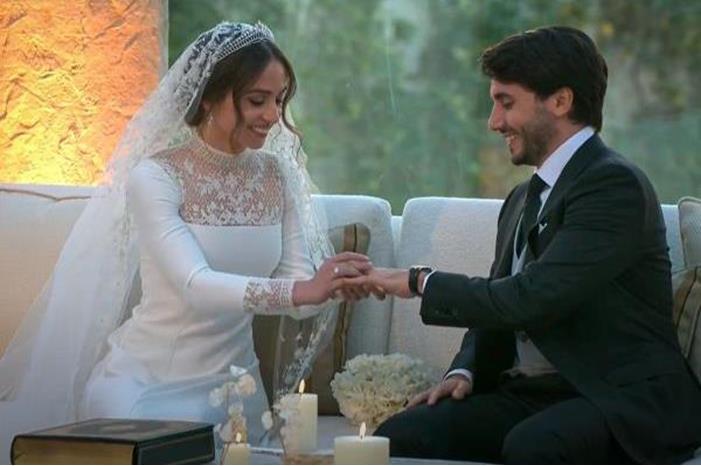 السفارة الامريكية تهنئ الملك بزفاف الاميرة ايمان