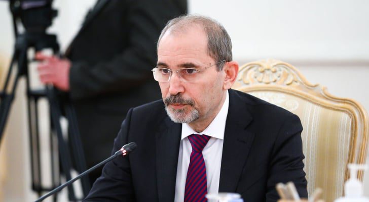 الصفدي ونظيره التونسي يبحثان عقد الدورة الثالثة للجنة التفكير والتشاور السياسي في عمان