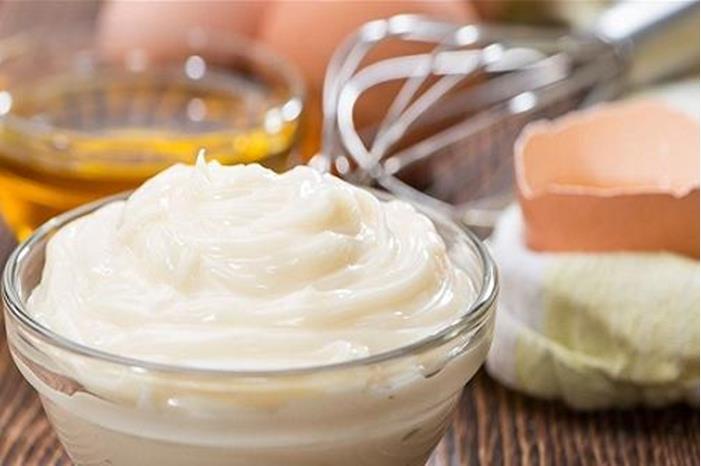 الغذاء والدواء : استخدام البيض الطازج في تصنيع مادة المايونيز ممنوع وغير مسموح