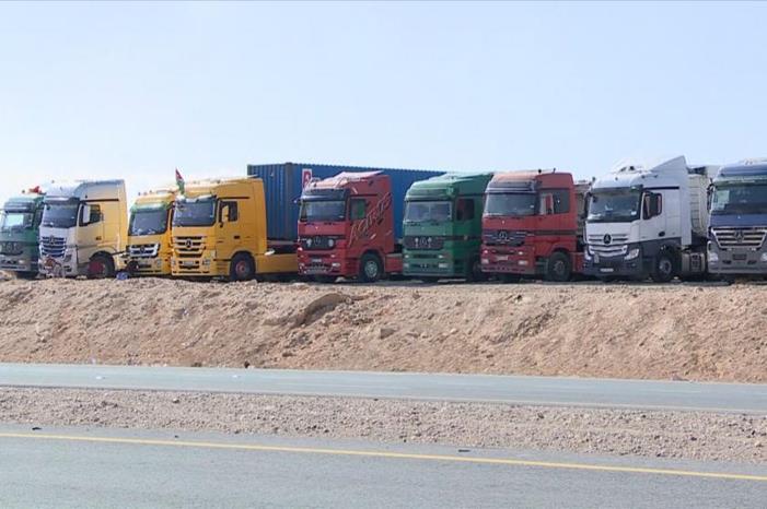انتهاء أزمة الشاحنات الأردنية العالقة على معبر البطحاء السعودي