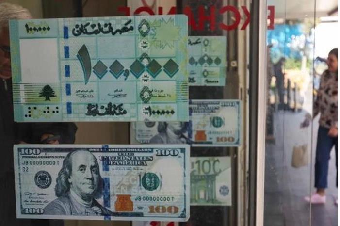 انهيار تاريخي جديد لليرة اللبنانية .. 90000 ليرة تساوي دولاراً واحداً