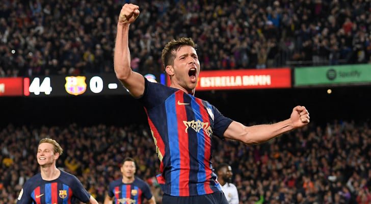 برشلونة يخطف فوزا قاتلا من ريال مدريد في كلاسيكو الكرة الإسبانية