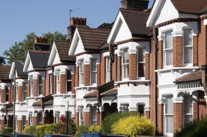تراجع أسعار المنازل في بريطانيا
