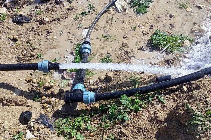 ضبط 10 اعتداءات على خطوط رئيسية للمياه في الشونة الجنوبية