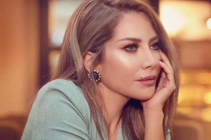 ظهور ملفت لابنة سلافة معمار