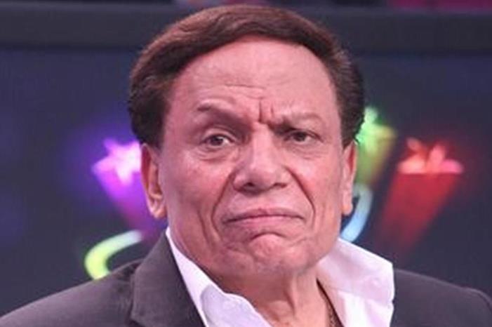 عادل امام يهنئ بقدوم رمضان