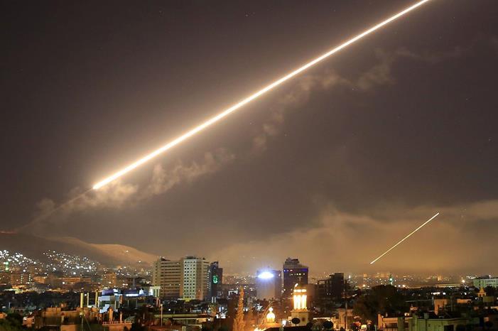 عدوان إسرائيلي يستهدف مطار حلب الدولي