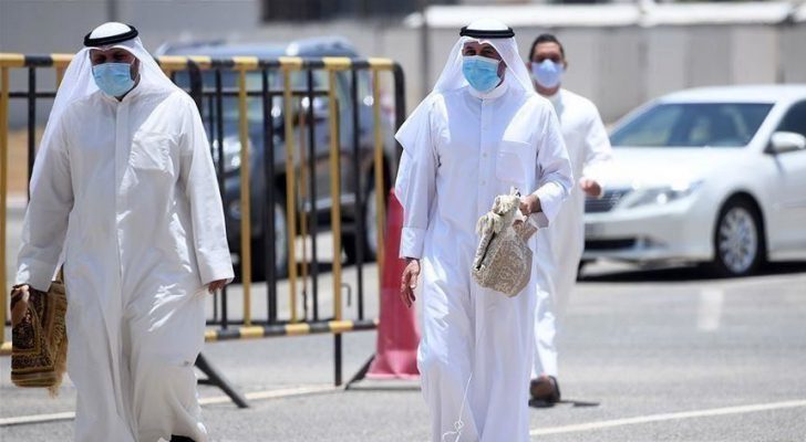 قطر ترفع كافة قيود كورونا باستثناء الكمامة في المستشفيات
