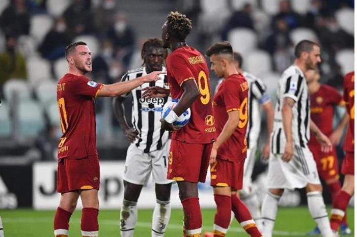 كلاسيكو ناري بين روما ويوفنتوس في صراع المربع الذهبي بالدوري الإيطالي