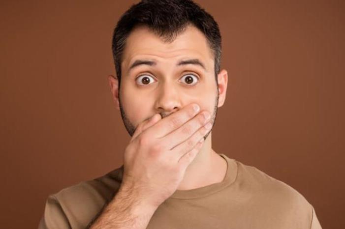كيف تتخلص من الحازوقة من دون أن تشرب ماء؟