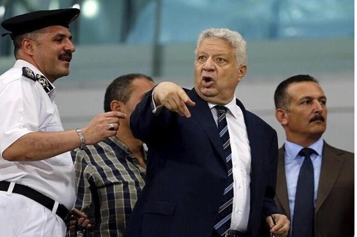 مرتضى منصور يوجه رسالة لجماهير الزمالك من خلف القضبان