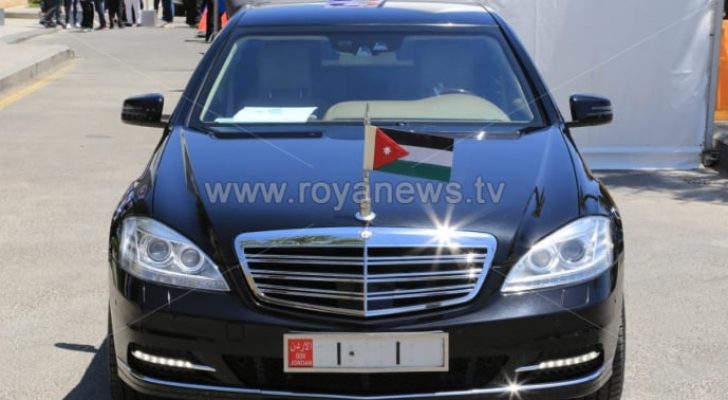 وزير الشباب يوضح سبب استخدام مركبات الوزارة خارج أوقات الدوام