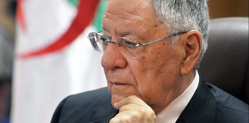 احتجاز جميع أملاك وزير جزائري سابق