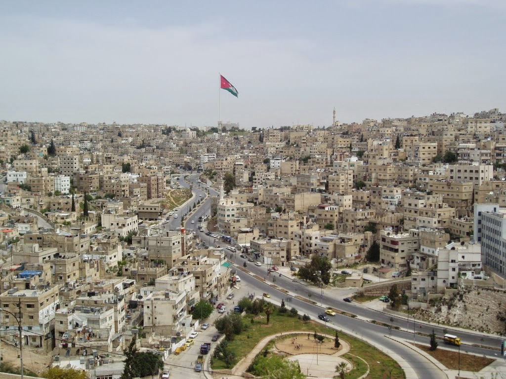 الأجواء اليوم حارة نسبياً في اغلب المناطق