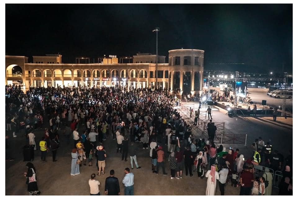 صور ... احتفالات عيد الاستقلال تعم محافظات المملكة