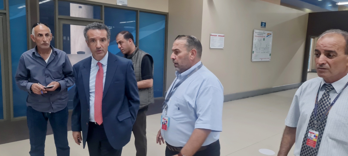 الفايز يتفقد إجراءات السفر في مطار الملك الحسين بالعقبة