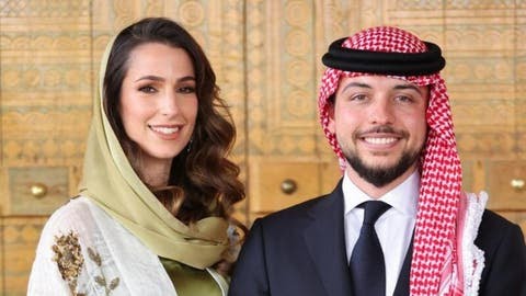 صورة حول : سلطان واربيحات يزفان الأمير حسين بهذه الأغنية سلطان واربيحات يزفان الأمير حسين بهذه الأغنية