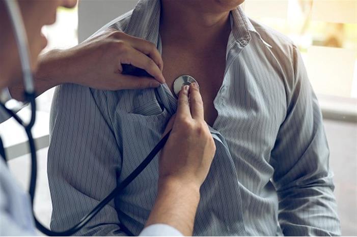 9 علامات غريبة تستلزم فحص القلب
