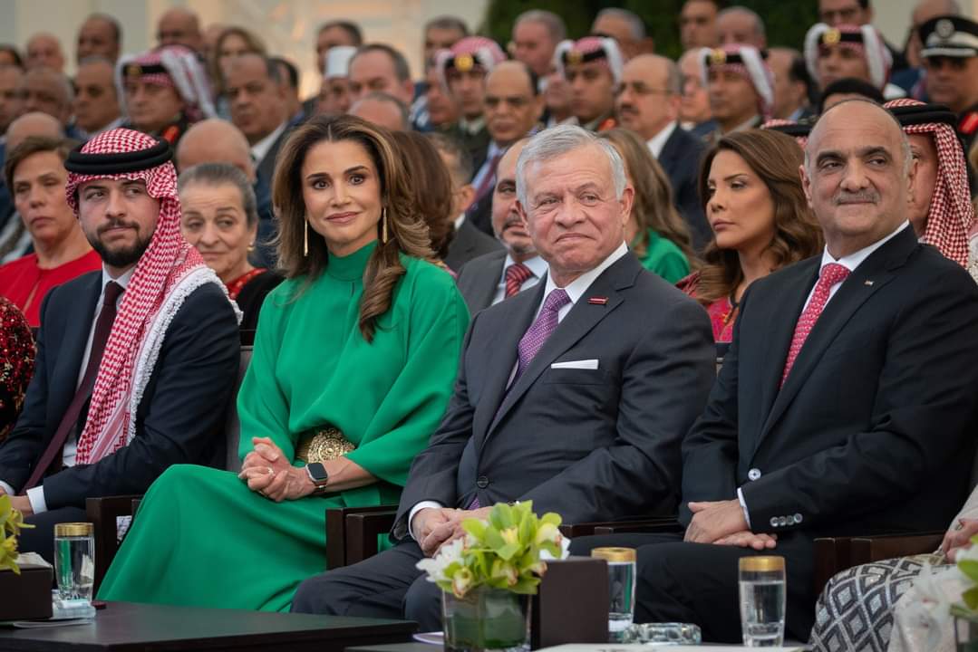الملك يرعى الاحتفال الرسمي بعيد الاستقلال الـ77 في قصر رغدان