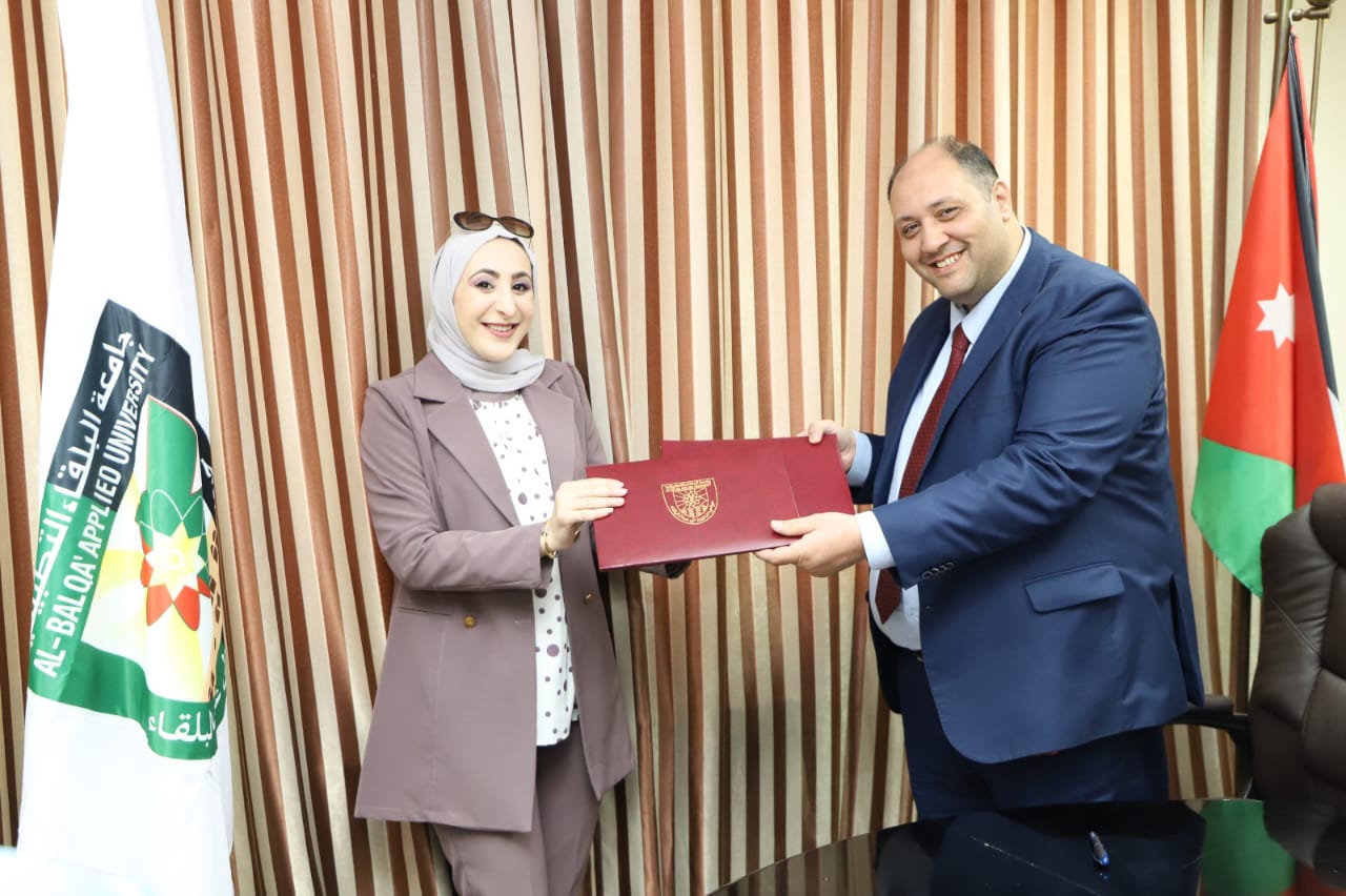 وشركة الصفقة الفضلى للتسويق الإلكتروني