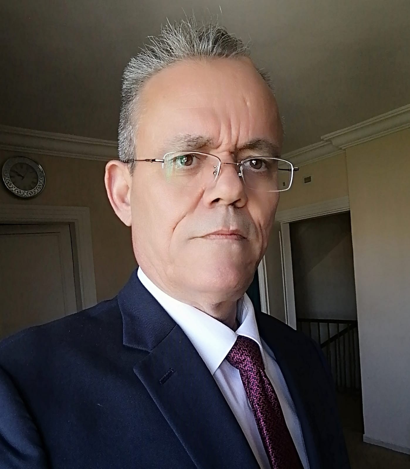 عندما يكون الإعلام على حق والحكومات على الباطل