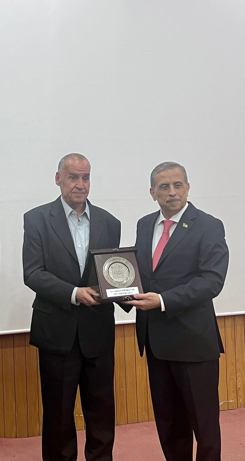 هيئة قدامى الرياضيين تقيم حفلا بمناسبة عيد الاستقلال هيئة قدامى الرياضيين تقيم حفلا بمناسبة عيد الاستقلال