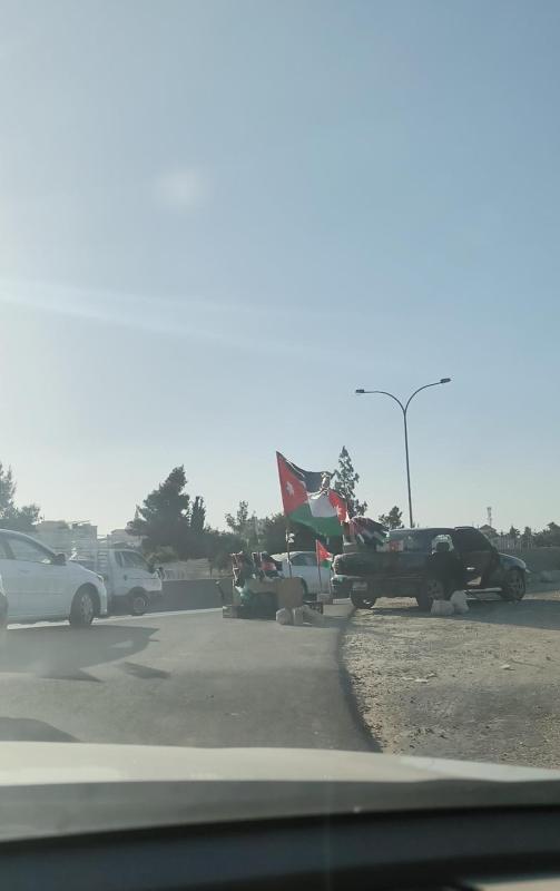 ازدحامات مرورية في عمّان تزامنا مع احتفالات الأردنيين بعيد الاستقلال